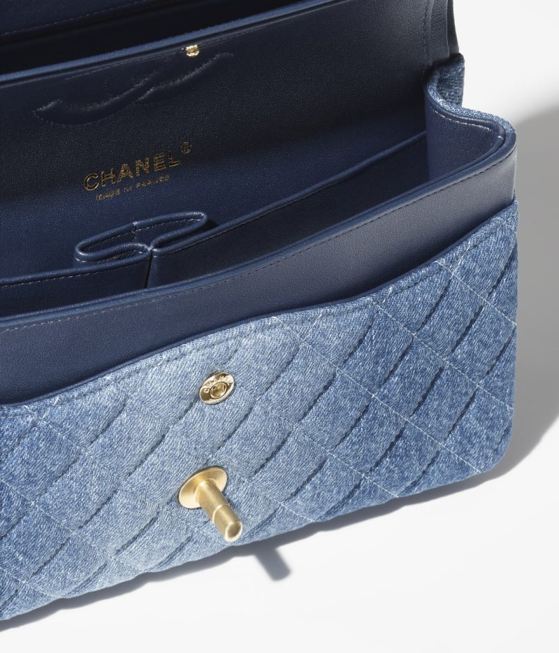 CHANEL CLASSIC 11.12 HANDBAG - Image 3