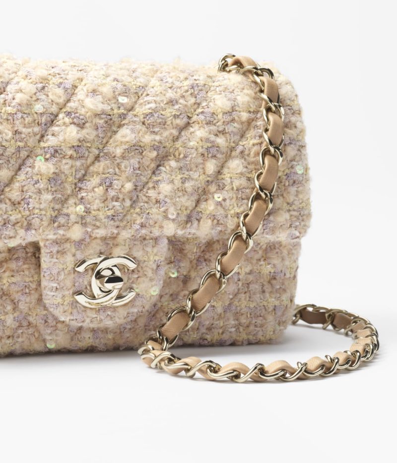 CHANEL MINI CLASSIC HANDBAG - Image 4