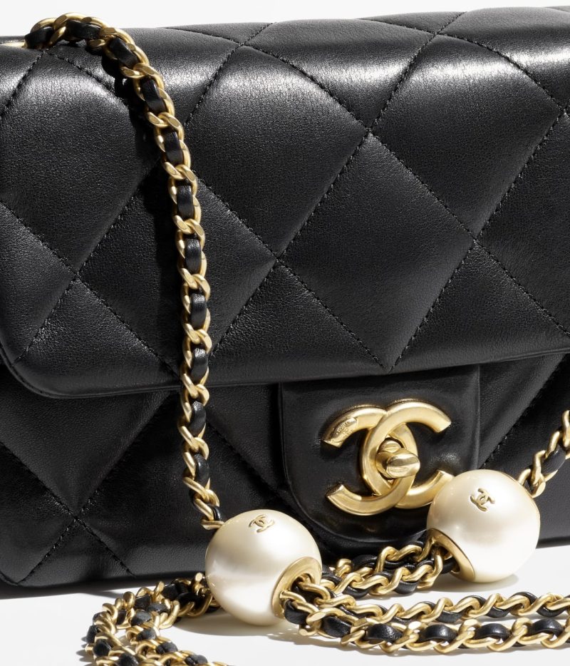 CHANEL SMALL FLAP BAG - Image 4