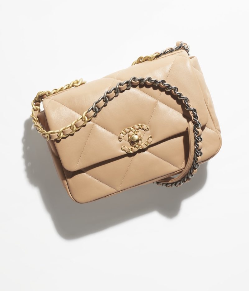 CHANEL 19 HANDBAG