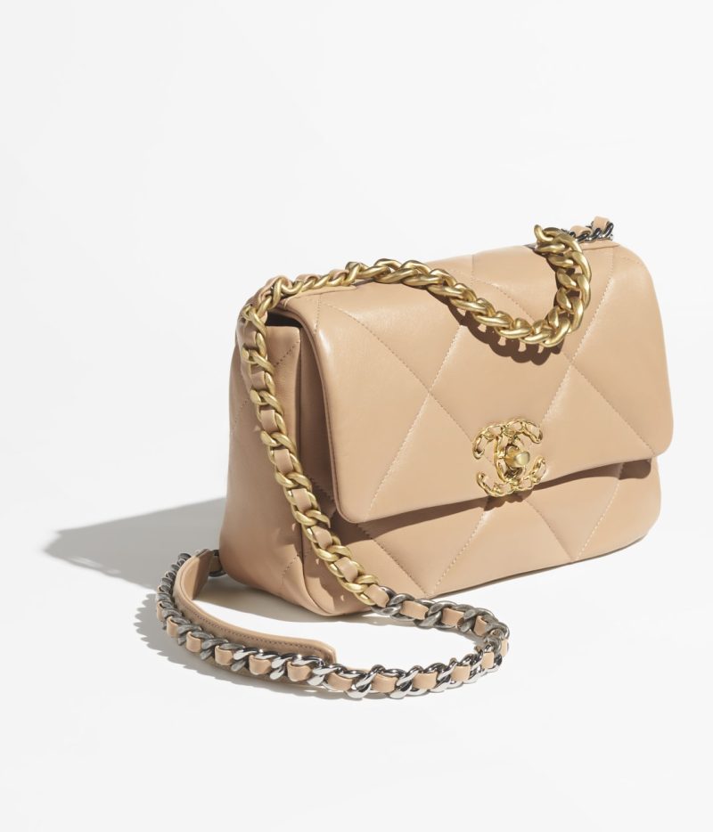 CHANEL 19 HANDBAG - Image 2