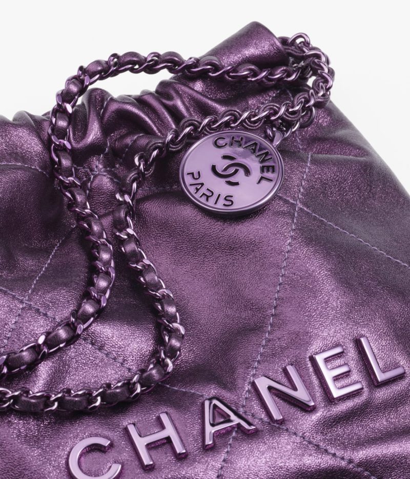 CHANEL 22 MINI HANDBAG - Image 4