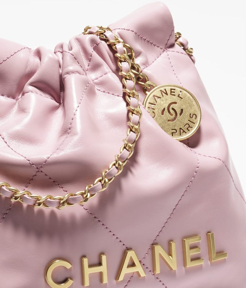 CHANEL 22 MINI HANDBAG - Image 4