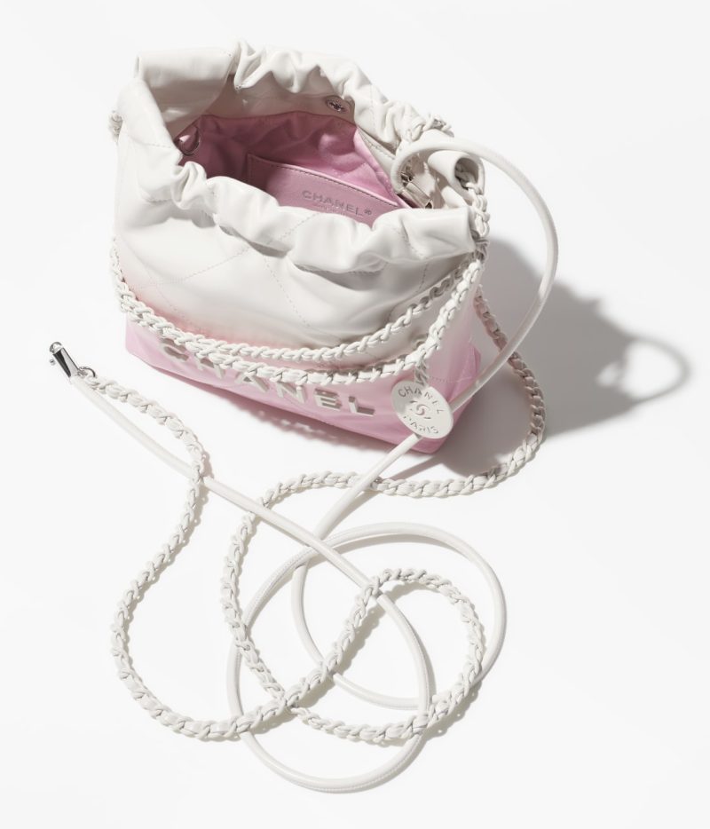 CHANEL 22 MINI HANDBAG - Image 3