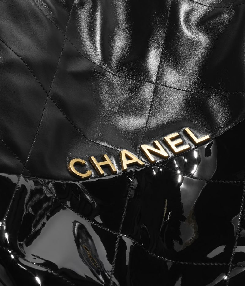 CHANEL 22 SMALL HANDBAG - Image 4