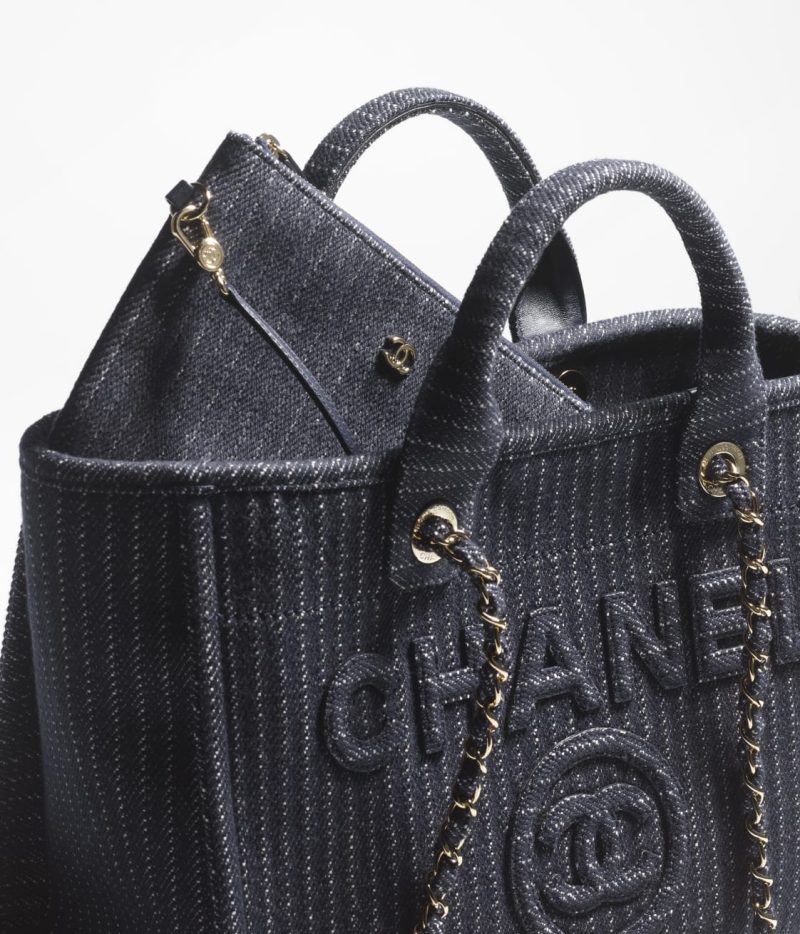 CHANEL SHOPPING BAG - Image 4