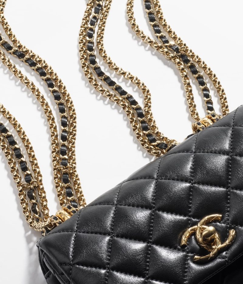 CHANEL MINI FLAP BAG - Image 4