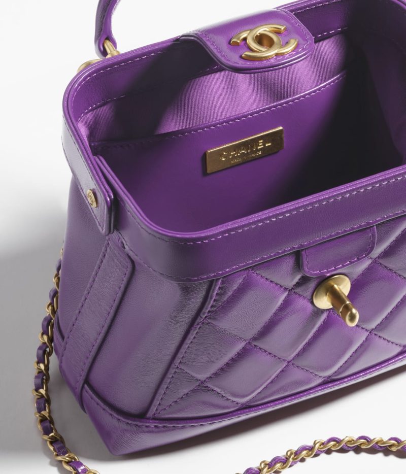CHANEL MINI BAG WITH TOP HANDLE - Image 3