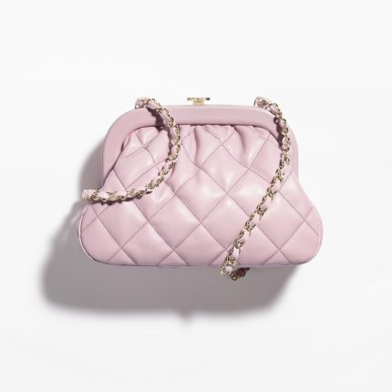 CHANEL CLUTCH