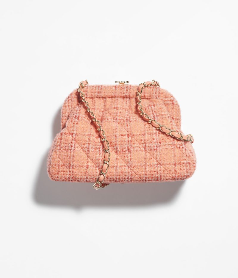 CHANEL CLUTCH