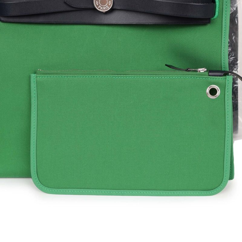 Hermes Herbag Zip PM 31 Bambou Toile H/Bleu Indigo Vache Hunter Palladium Hardware - Image 9
