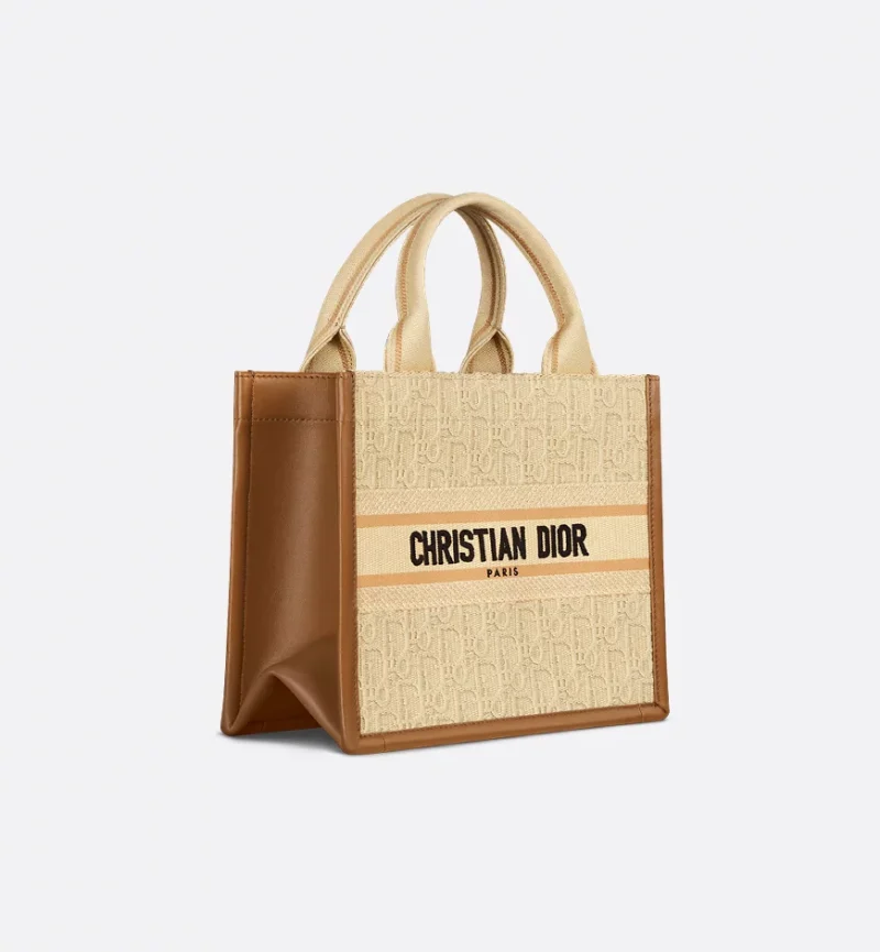 Dior Small Dior Book Tote 26.5 CM - Image 2