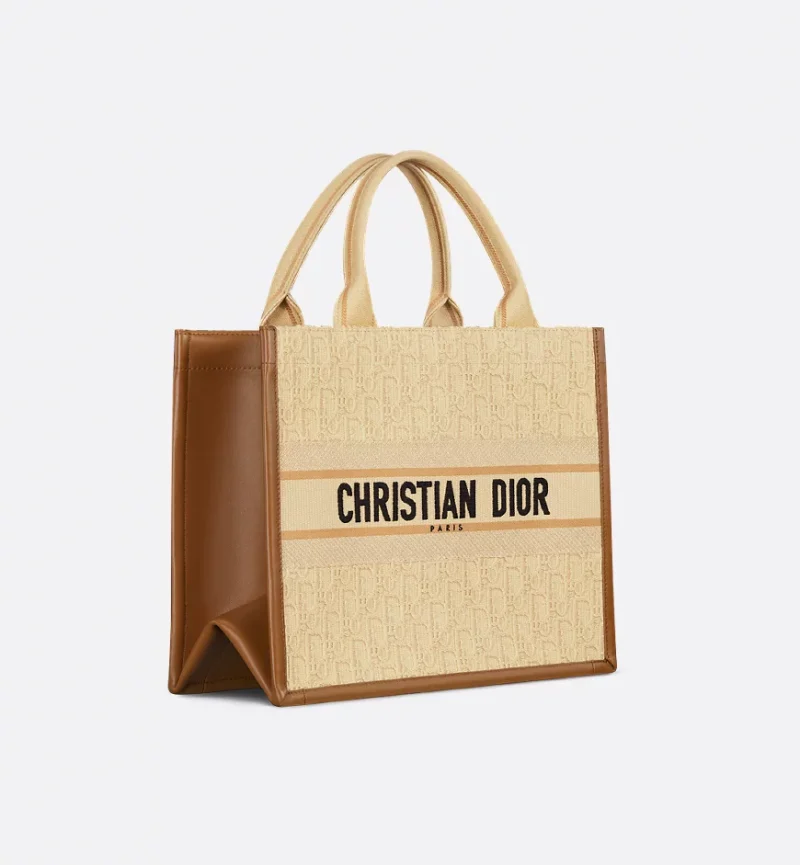 Dior Medium Dior Book Tote 36.5 CM - Image 2