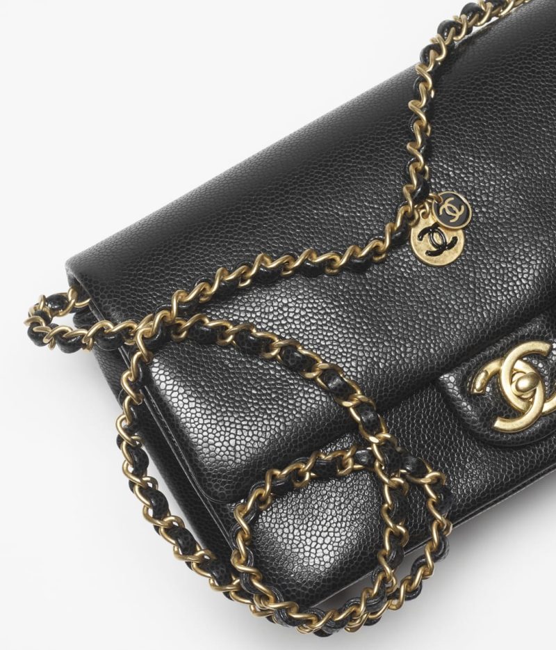 CHANEL SMALL FLAP BAG - Image 4
