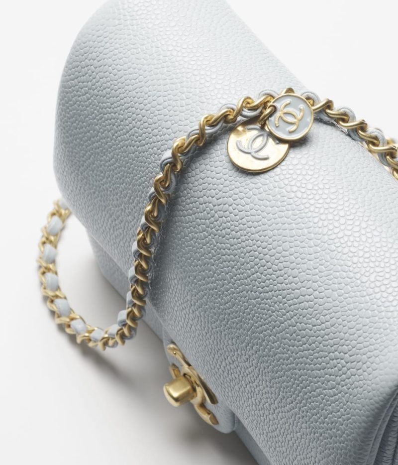 CHANEL MINI FLAP BAG - Image 4