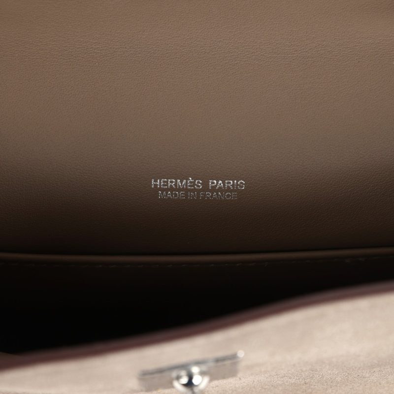 Hermes Teddy Kelly 20 Gris Caillou and Etoupe Swift Palladium Hardware - Image 6