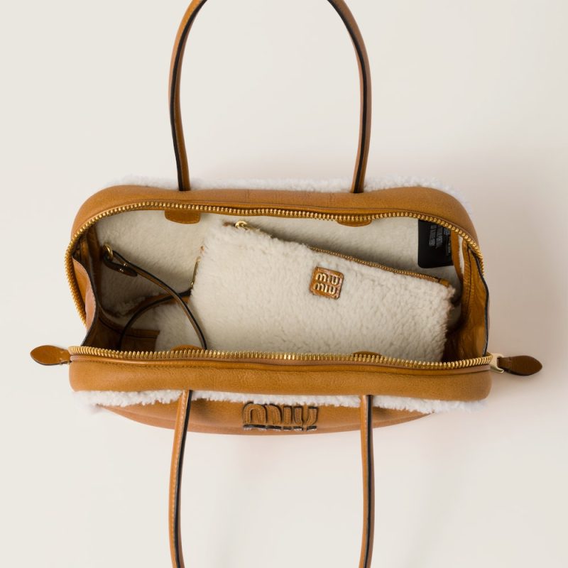 Beau shearling top-handle bag - Image 5