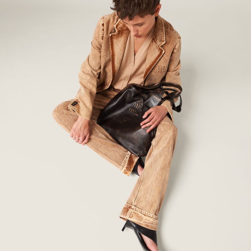 Nappa hobo bag with logo - Image 5