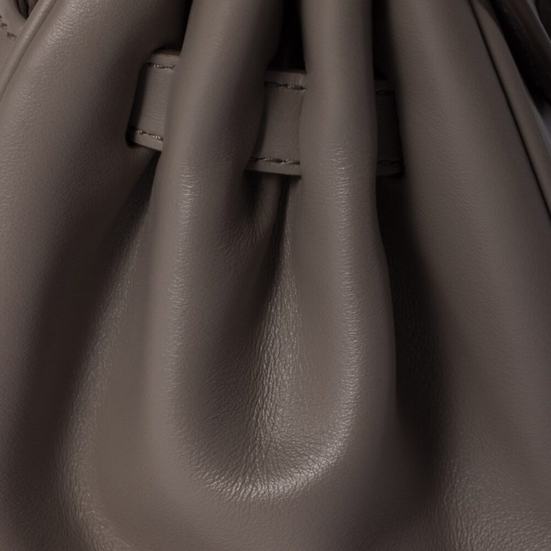 Leather shoulder bag - Image 5