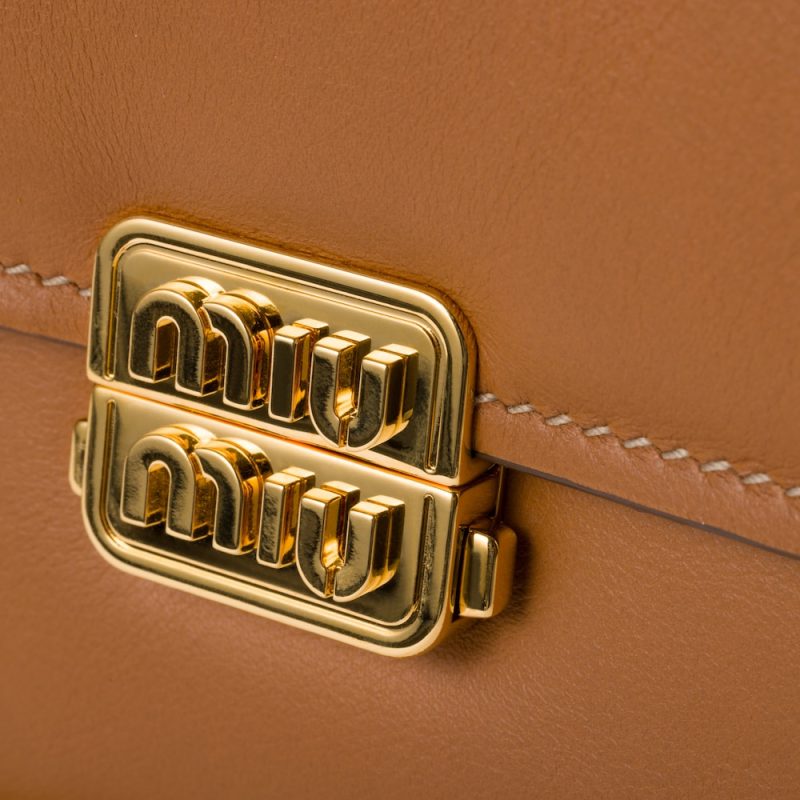 Leather shoulder bag - Image 6