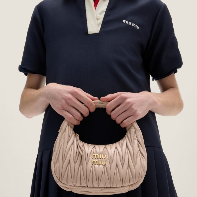 Wander matelassé nappa leather hobo bag - Image 2