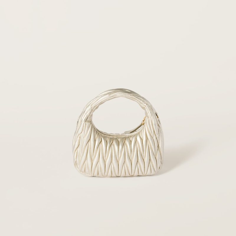 Wander matelassé nappa leather hobo bag - Image 3