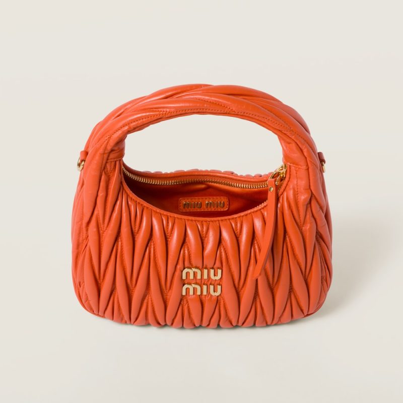 Wander matelassé nappa leather hobo bag - Image 4