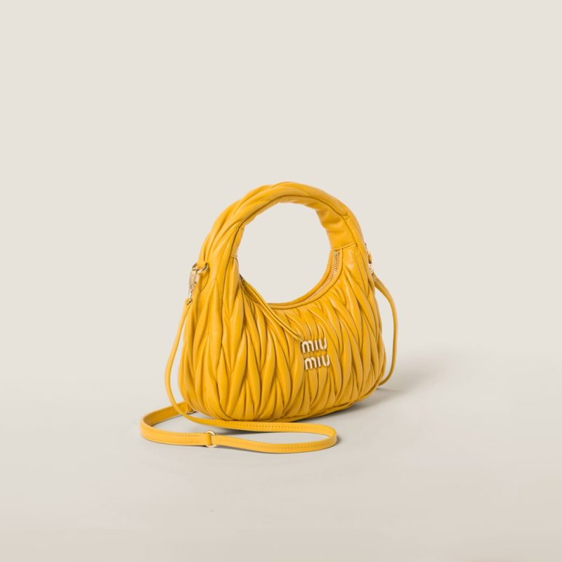 Wander matelassé nappa leather hobo bag - Image 2