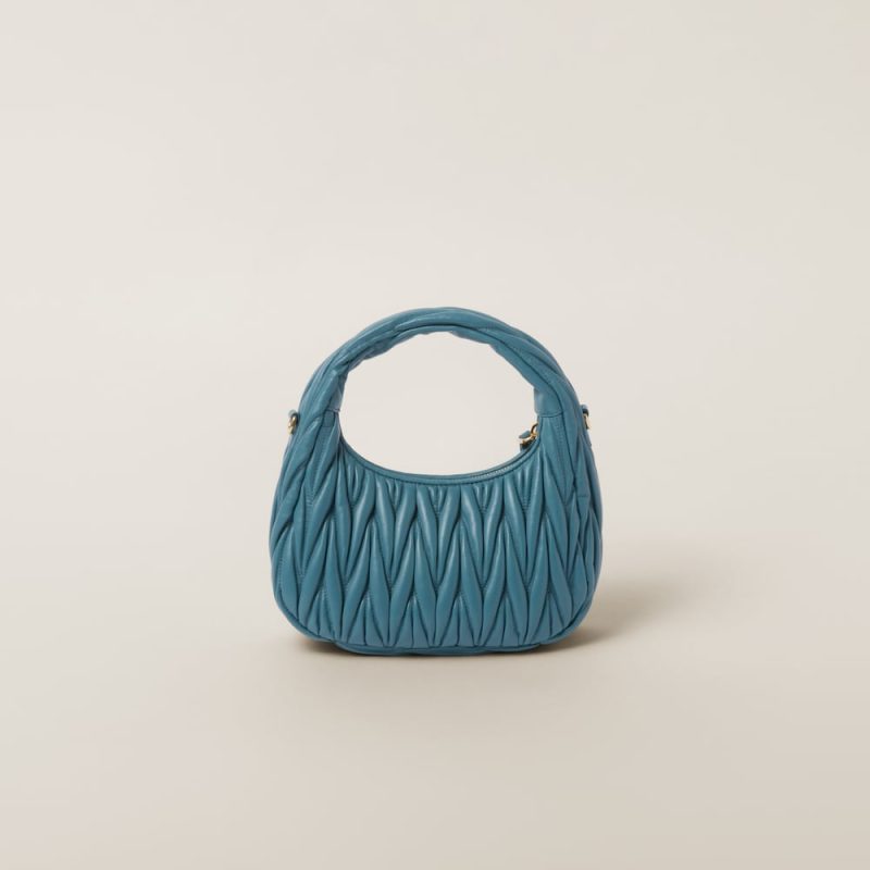 Wander matelassé nappa leather hobo bag - Image 4