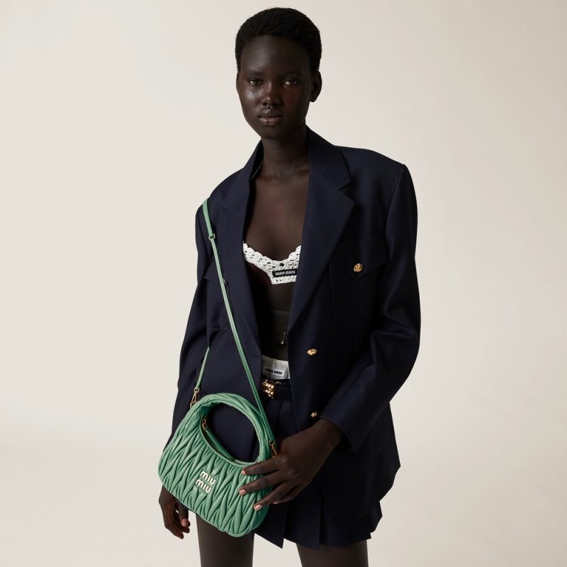 Wander matelassé nappa leather hobo bag - Image 4