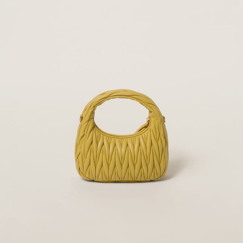 Wander matelassé nappa leather hobo bag - Image 4
