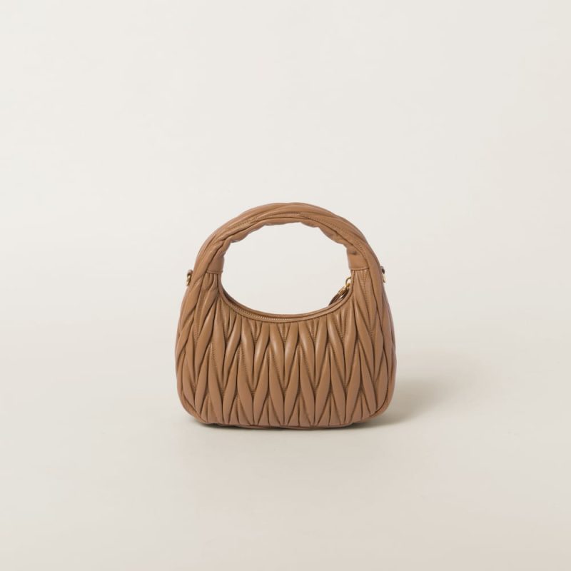 Wander matelassé nappa leather hobo bag - Image 4