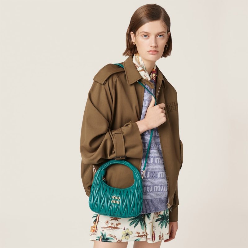 Wander matelassé nappa leather hobo bag - Image 5