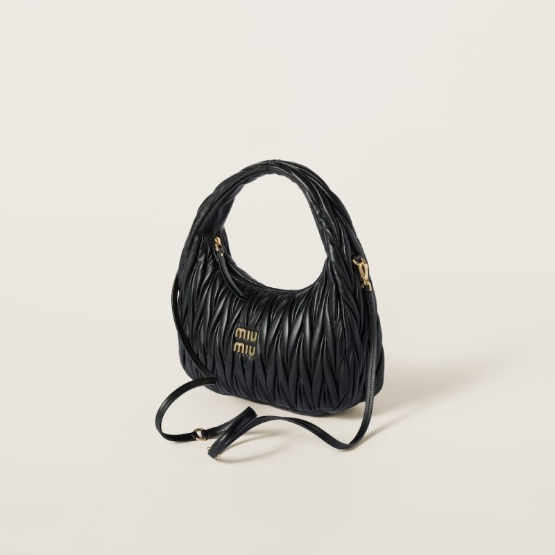 Regular wander matelassé nappa leather hobo bag - Image 3