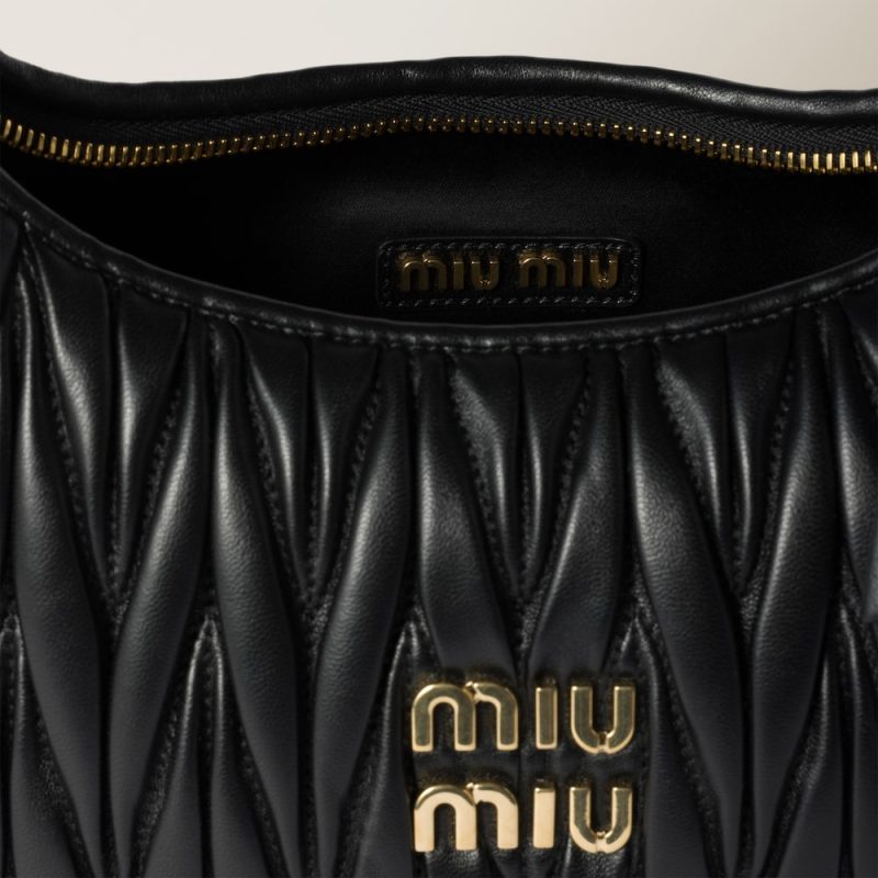 Regular wander matelassé nappa leather hobo bag - Image 6