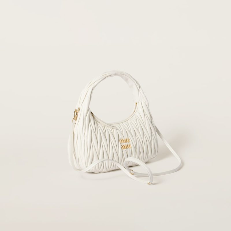 Regular wander matelassé nappa leather hobo bag - Image 3