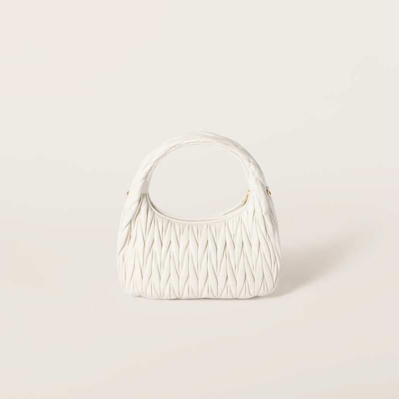 Regular wander matelassé nappa leather hobo bag - Image 4