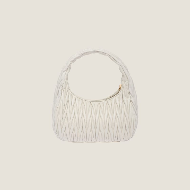 Large wander matelassé nappa leather hobo bag - Image 3
