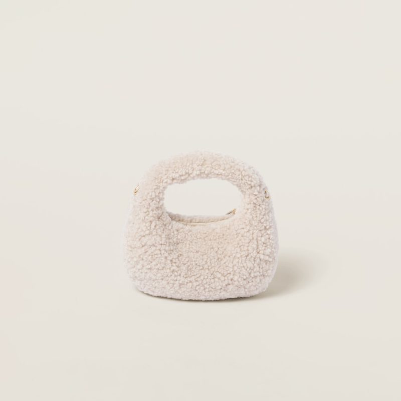 Wander shearling hobo bag with leather details - Image 3