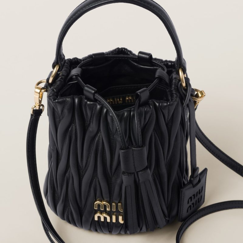 Matelassé nappa leather bucket bag - Image 5
