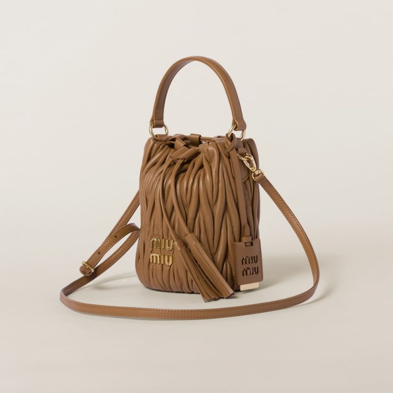Matelassé nappa leather bucket bag - Image 3