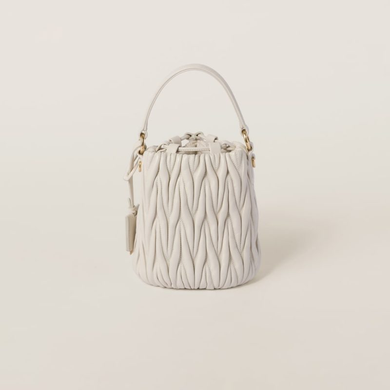 Matelassé nappa leather bucket bag - Image 3