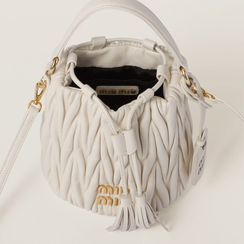 Matelassé nappa leather bucket bag - Image 5