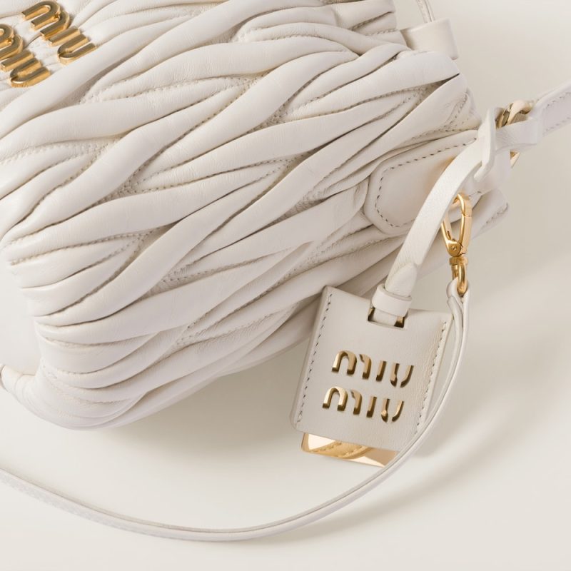 Matelassé nappa leather bucket bag - Image 6