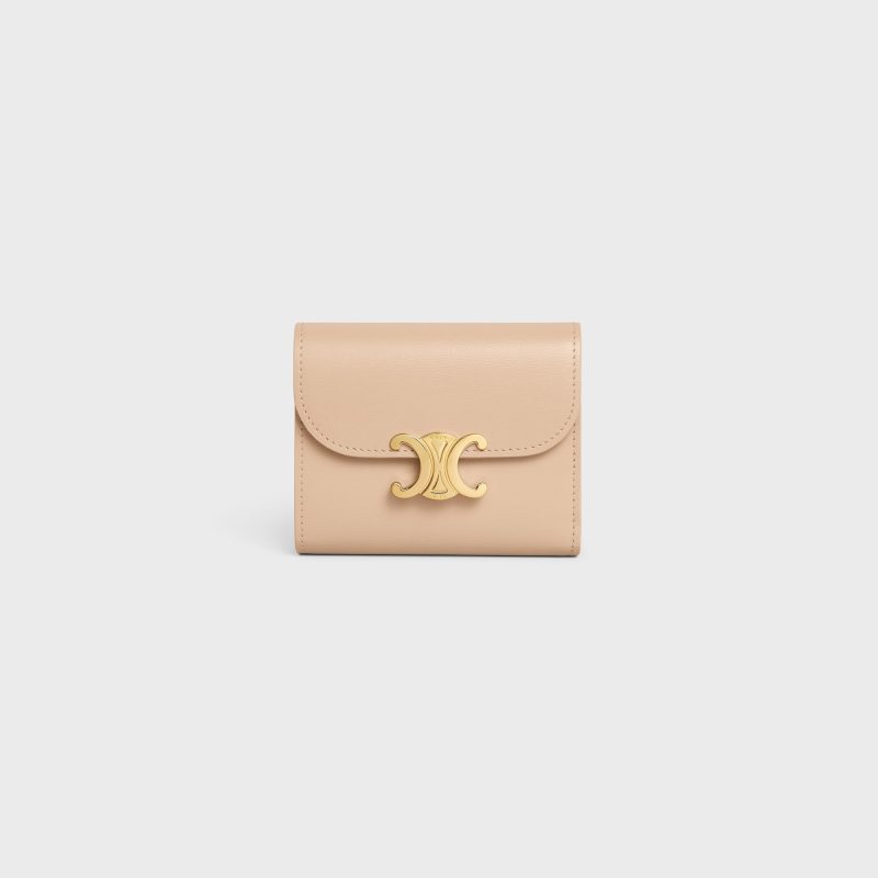 SMALL FLAP WALLER TRIOMPHE IN SHINY CALFSKIN OAT BEIGE