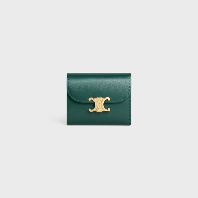 SMALL FLAP WALLER TRIOMPHE IN SHINY CALFSKIN AMAZONE