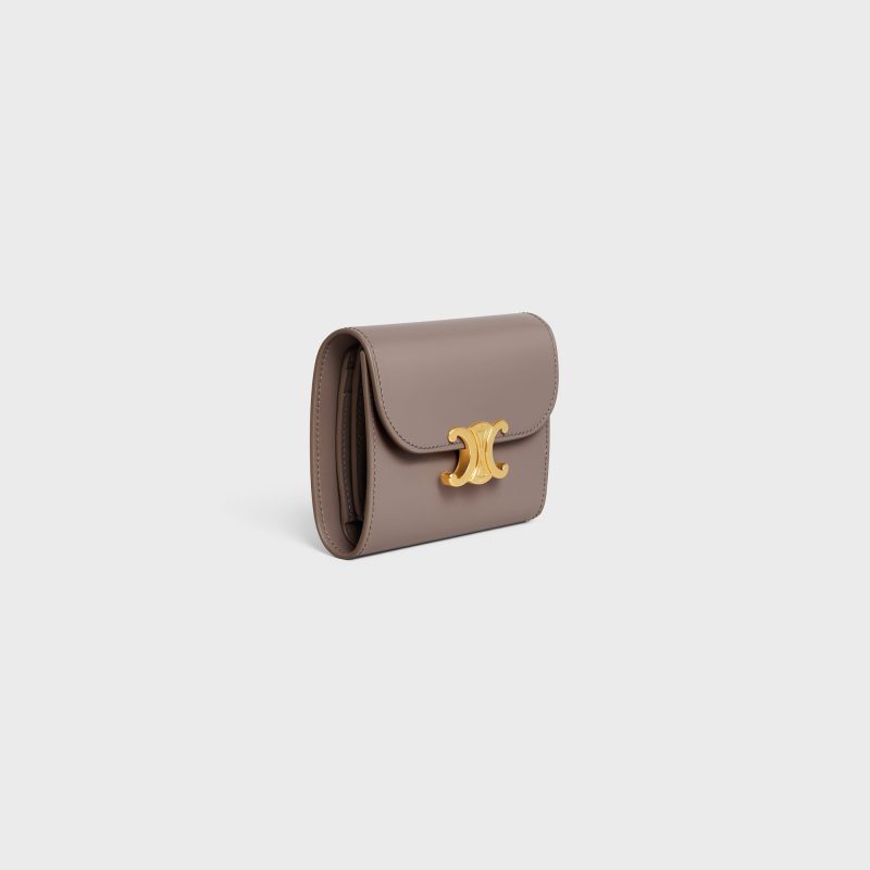 SMALL FLAP WALLER TRIOMPHE IN SHINY CALFSKIN PEBBLE - Image 2