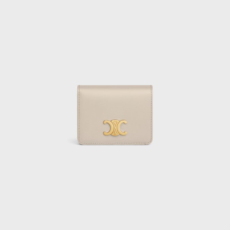 TRIOMPHE COMPACT WALLET IN SHINY CALFSKIN LIGHT STONE
