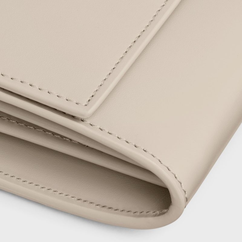 LARGE WALLET 16 IN SATINATED CALFSKIN LIGHT STONE - Image 5