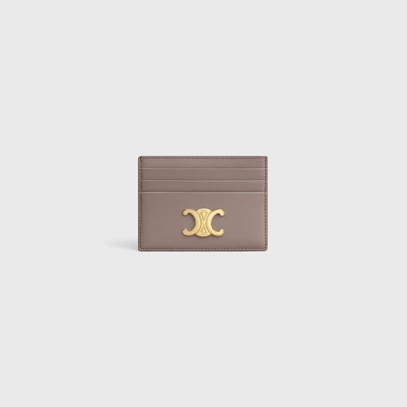 GET THE LATEST NEWS ABOUT CELINE PEBBLE